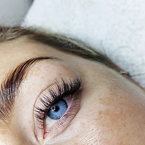 Wimpernlaminierung Permanent Makeup Wimpernlaminierung